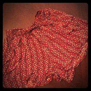 Flowered ruffle shorts medium